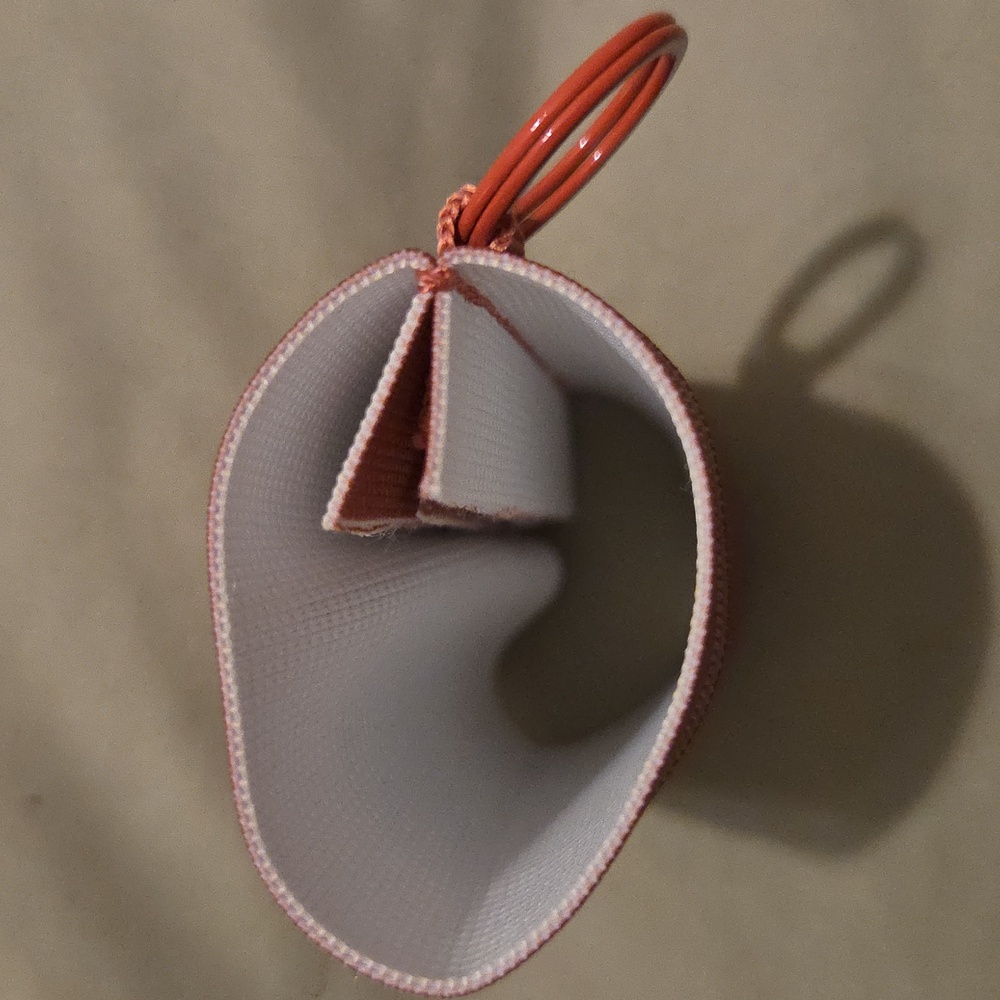 Thread Elastic Wallet - Picture 3 of 3